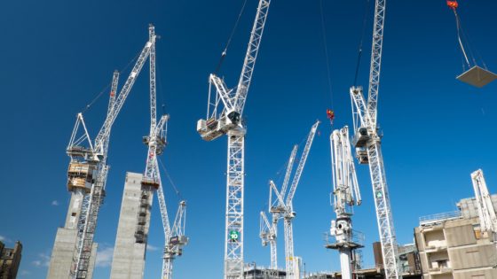 cranes shutterstock edinburgh