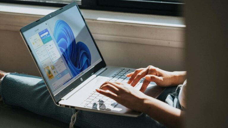 1743143560 1 clickfix malware tricks you into infecting your own windows pc intro